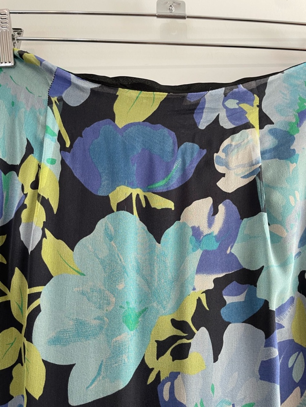 Harold’s Silk Ruffled Floral Skirt Size 8 - Picture 9 of 9
